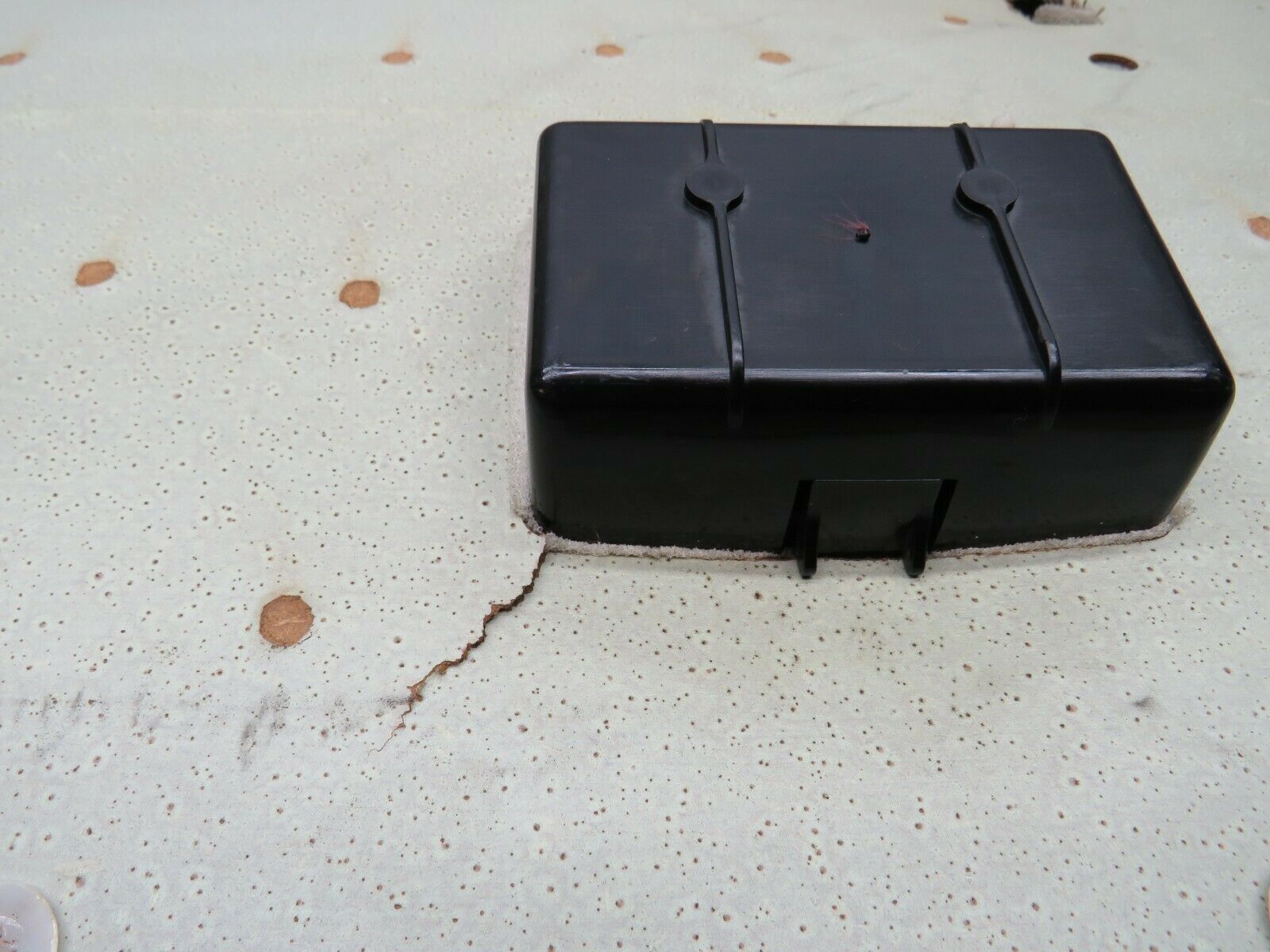 21959 Mercedes-Benz S123 280TE Wagon Rear Right Door Card Palomino