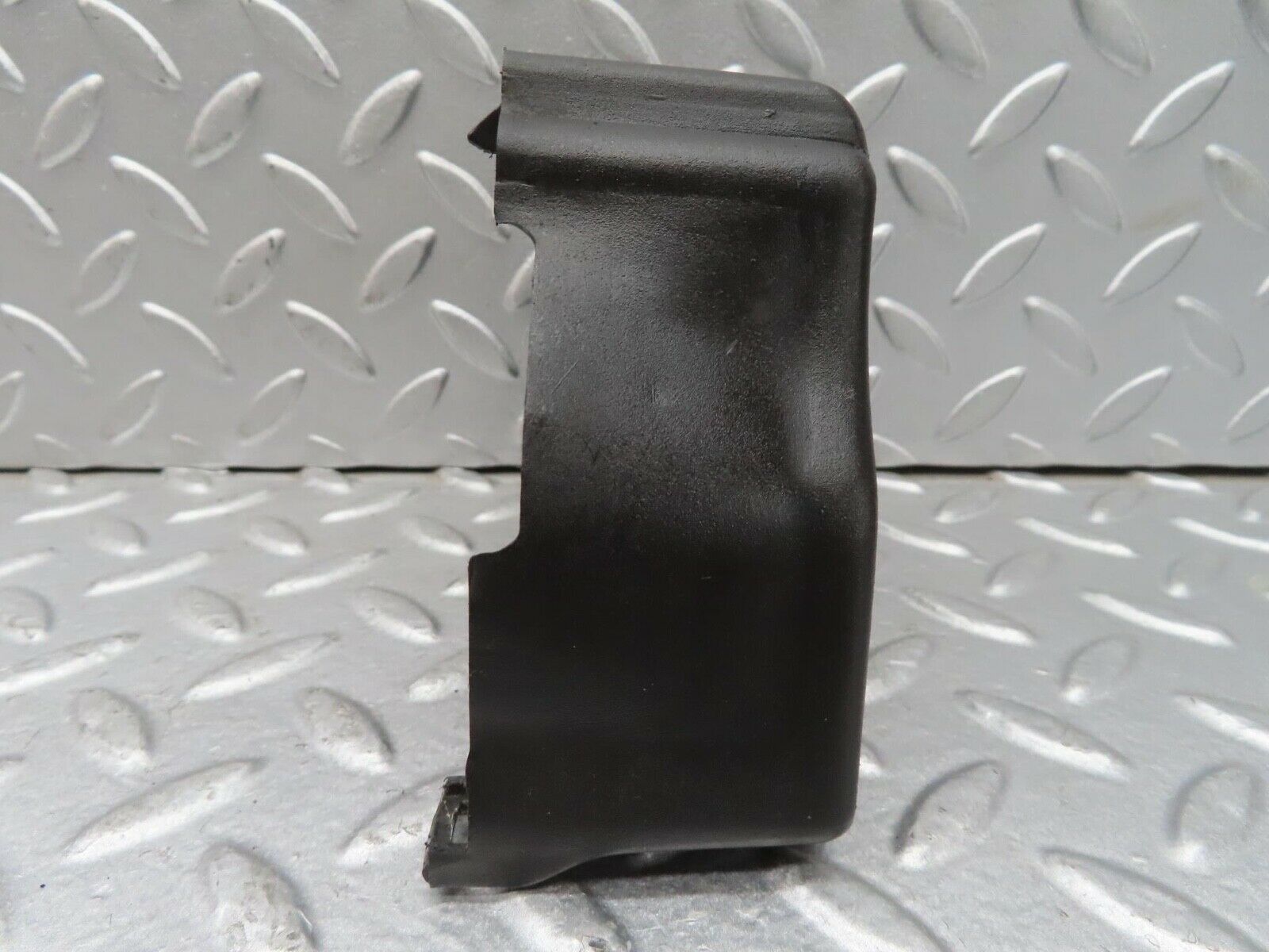 13532 Mercedes-Benz W123 200 Fuse Box Relay Cover 1235450146