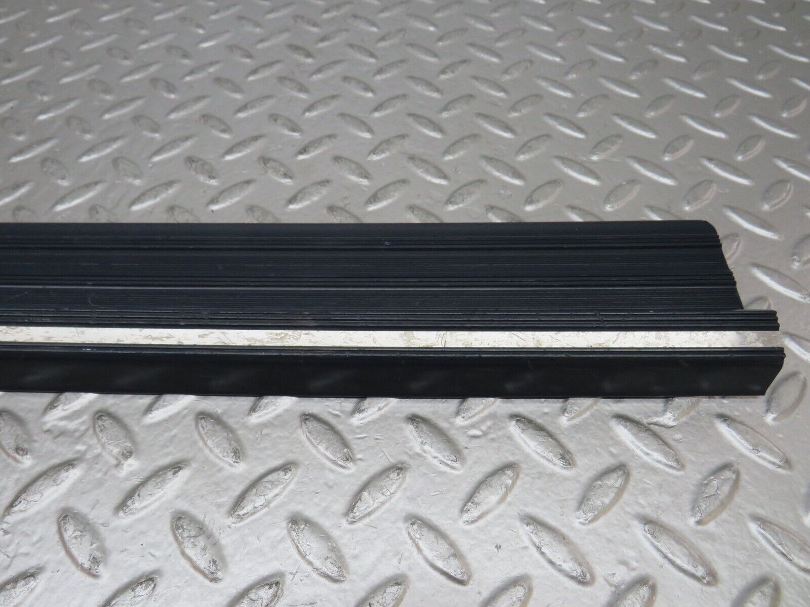 26778 Mercedes-Benz W123 240D Rear Left Door Sill Trim Blue