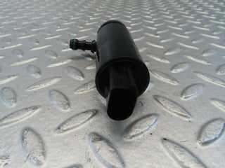 W221 headlight washer pump used OEM