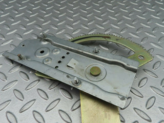6615 Mercedes-Benz S124 E220 Wagon Front Right Power Window Regulator