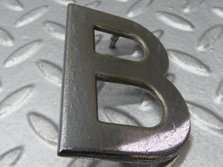 W121 Ponton chrome boot badge used OEM