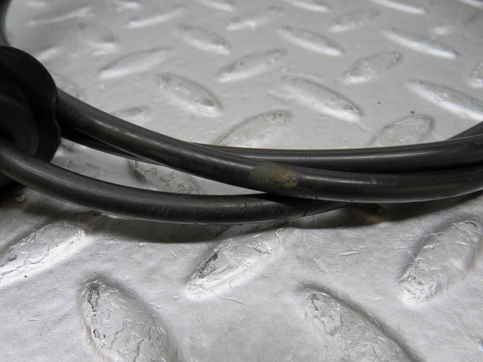 36710 Mercedes-Benz W201 190E 2.0L Bonnet Release Cable