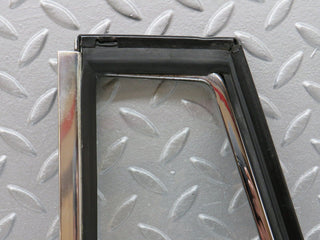 40501 Mercedes-Benz W110 230 Front Left Quarter Window