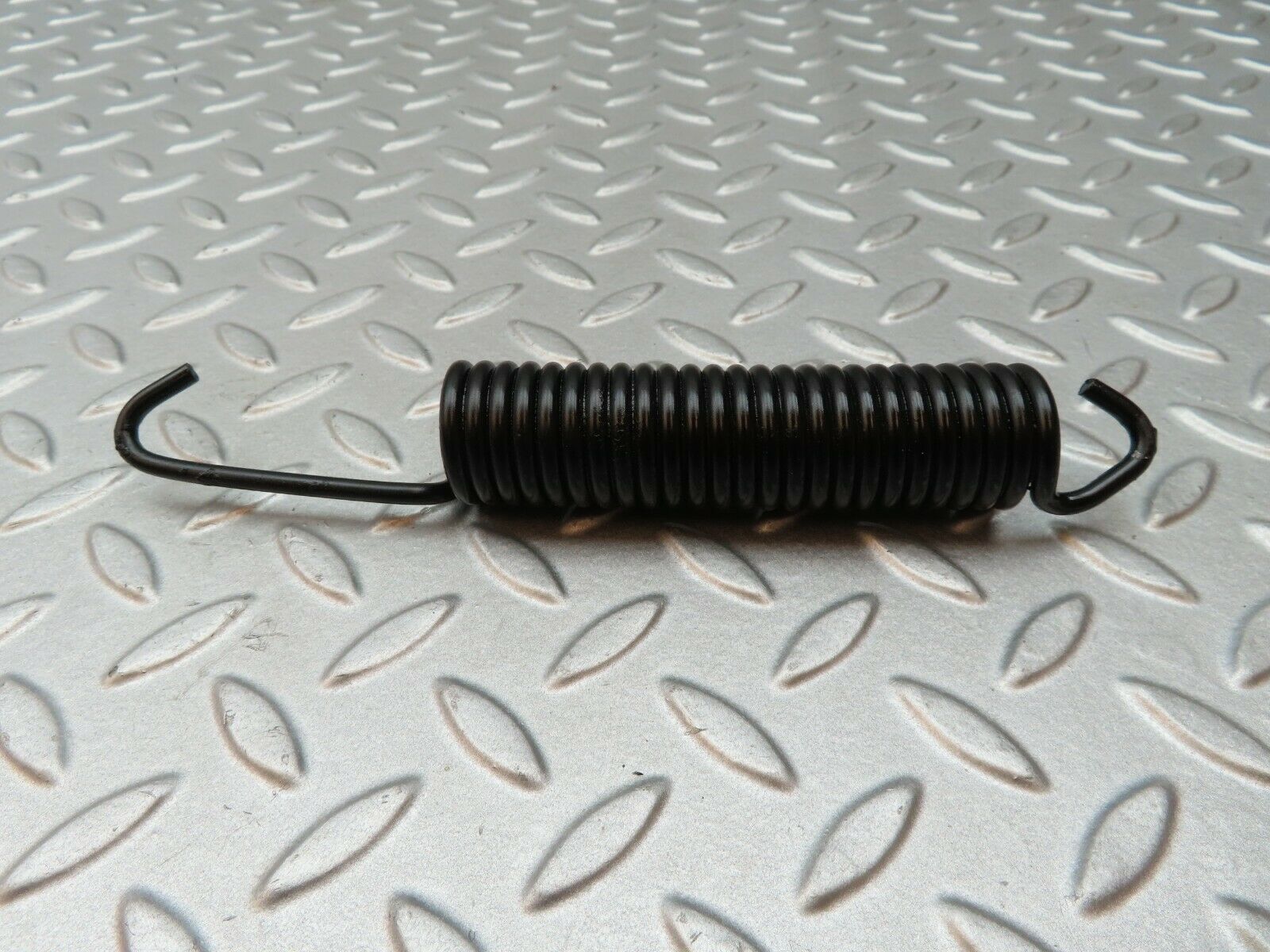4702 Mercedes-Benz W114 280CE Coupe Bonnet Hinge Spring