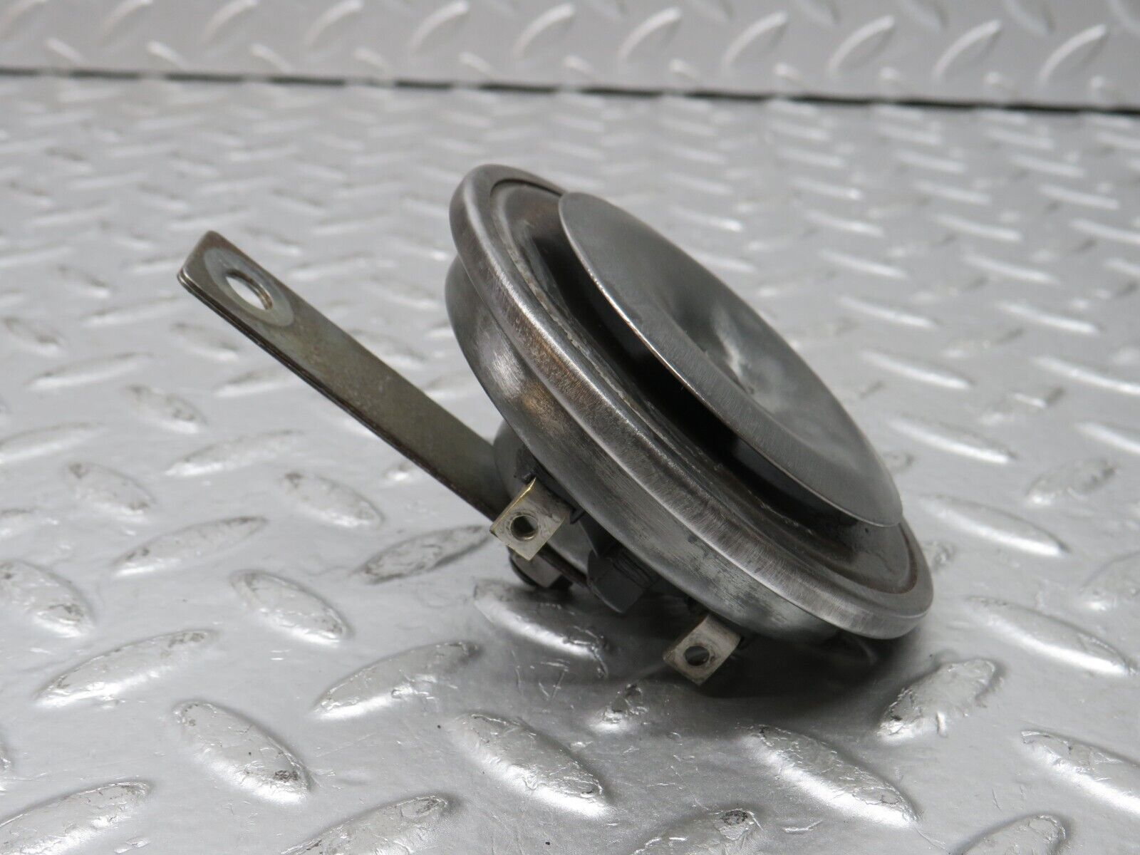 33470 Mercedes-Benz W202 C180 Horn 002952 0035426820