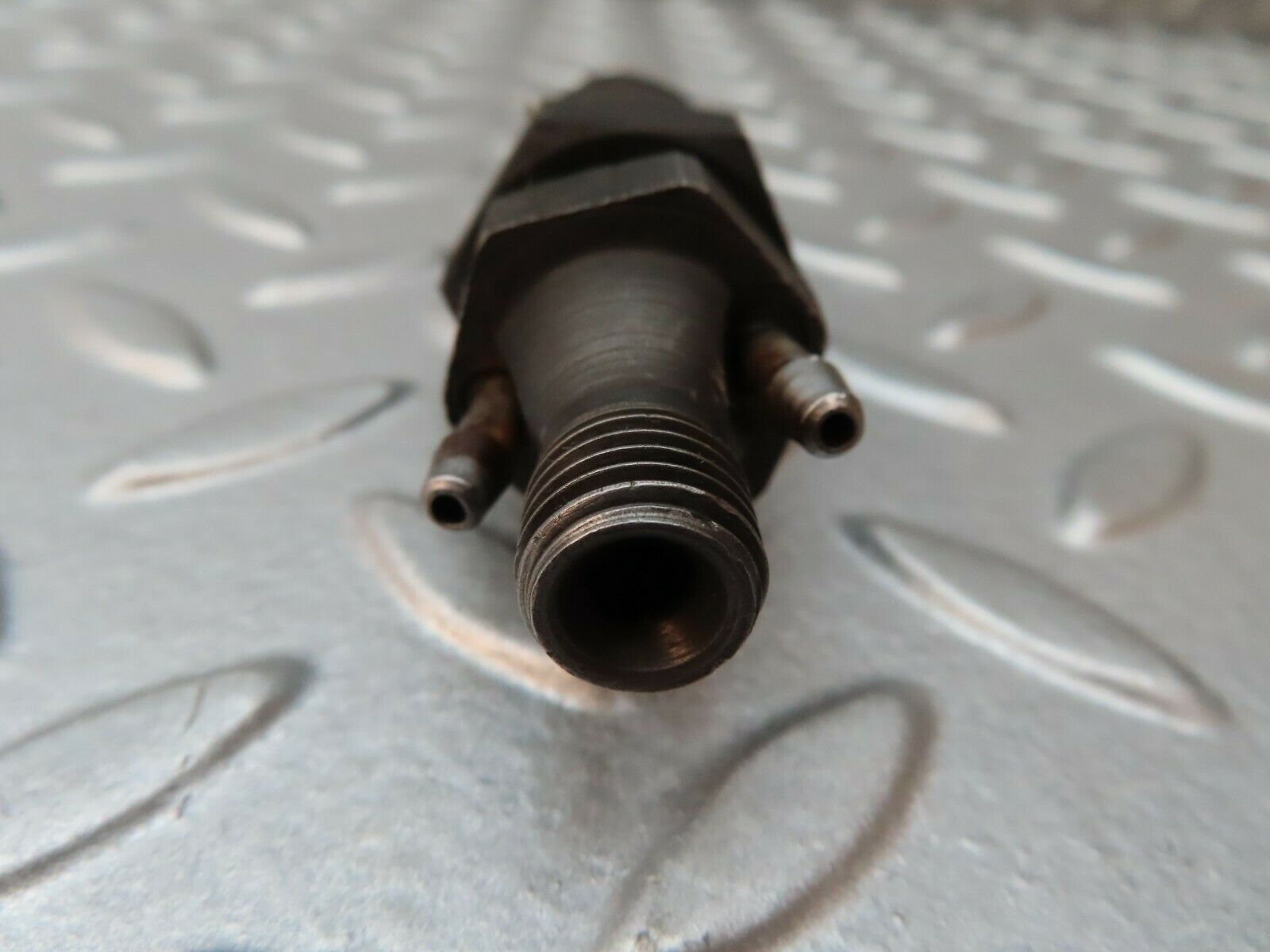 0325 Mercedes-Benz W115 220D Diesel Fuel Injector KCA30SD27/4