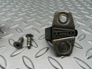 5370 Mercedes-Benz W124 230E Door Lock Latch