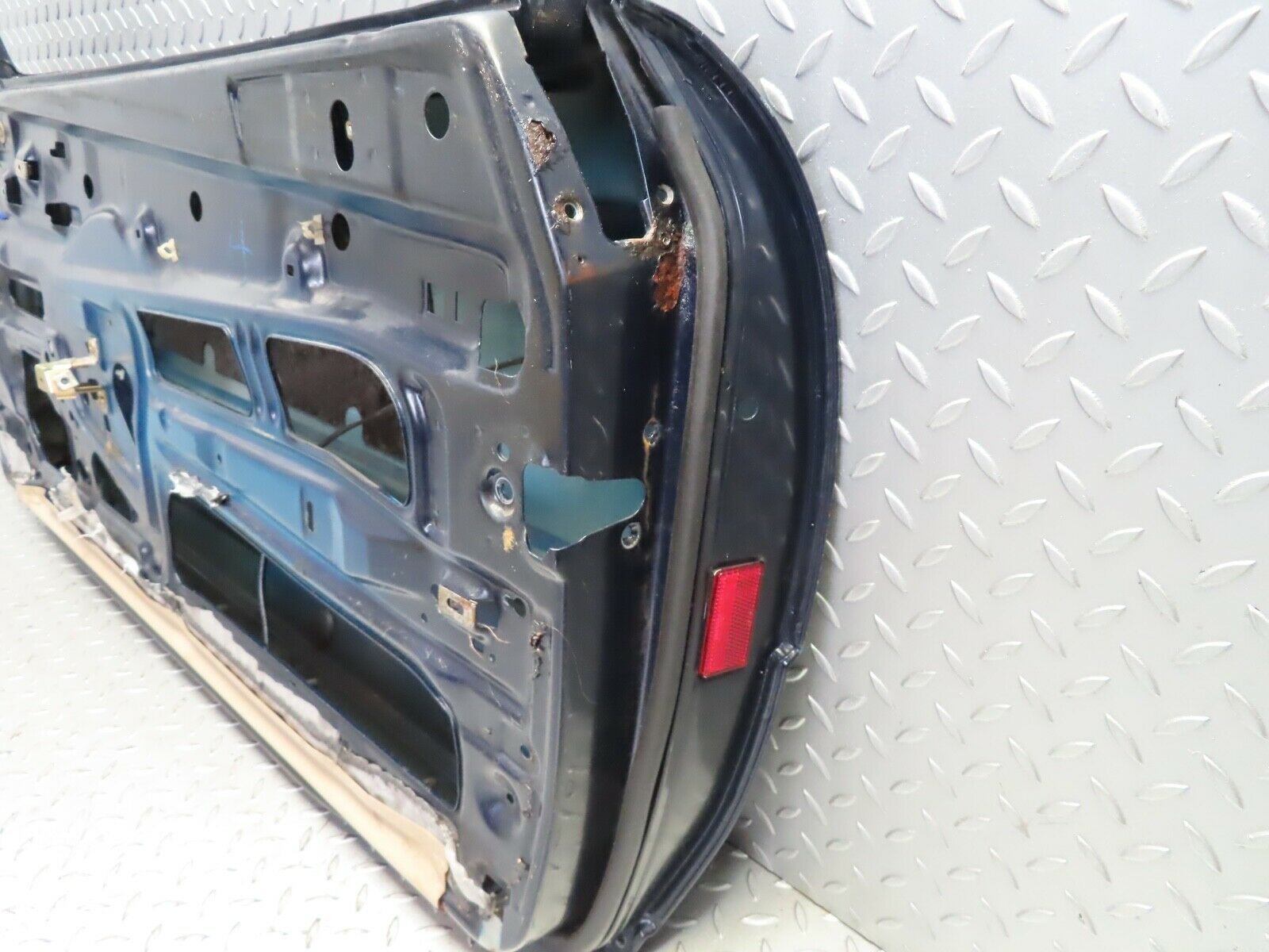 19839 Mercedes-Benz R129 300SL Coupe Right Door