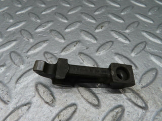W123 valve rocker arm with retaining spring used OEM
