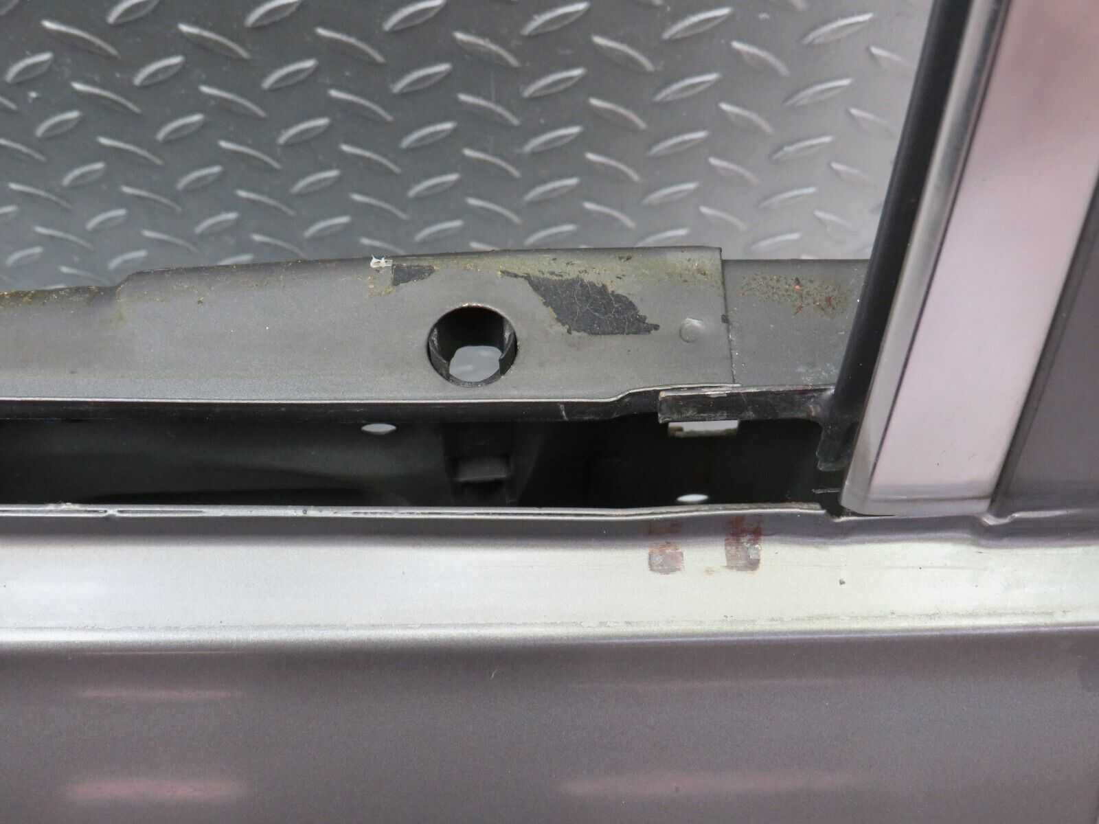 36223 Mercedes-Benz W126 420SE Rear Right Door