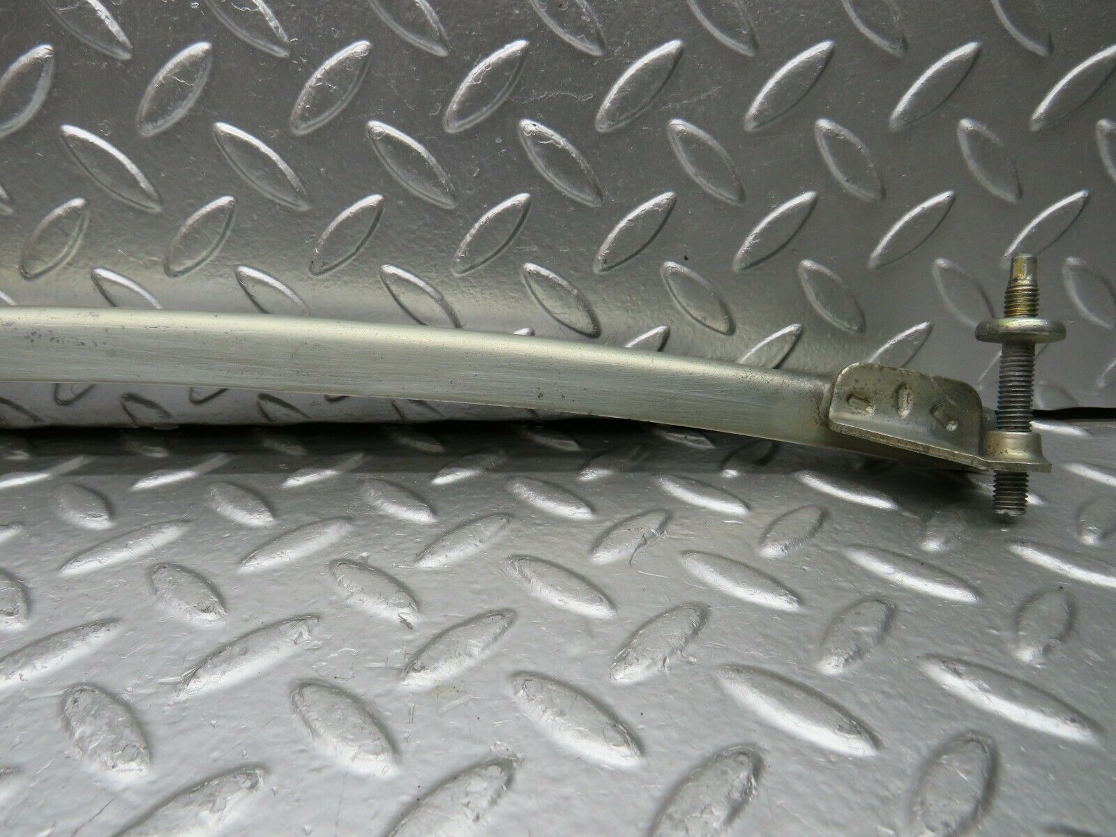 22531 Mercedes-Benz C124 E220 Coupe Right Door Window Channel