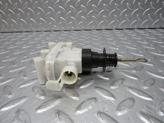 31395 Mercedes-Benz S124 220TE Door Lock Vacuum Actuator Hella Front Right