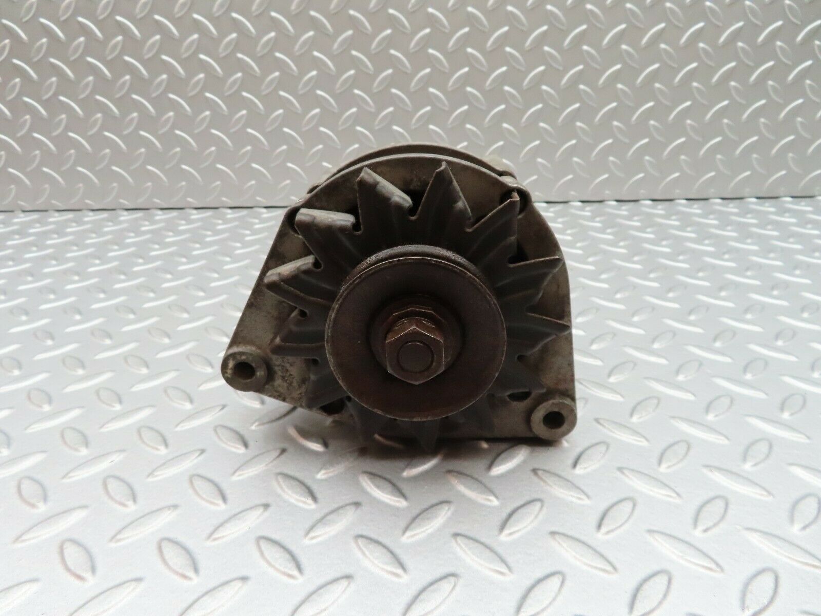5057 Mercedes-Benz R107 350SL Coupe Alternator Bosch 1125884274