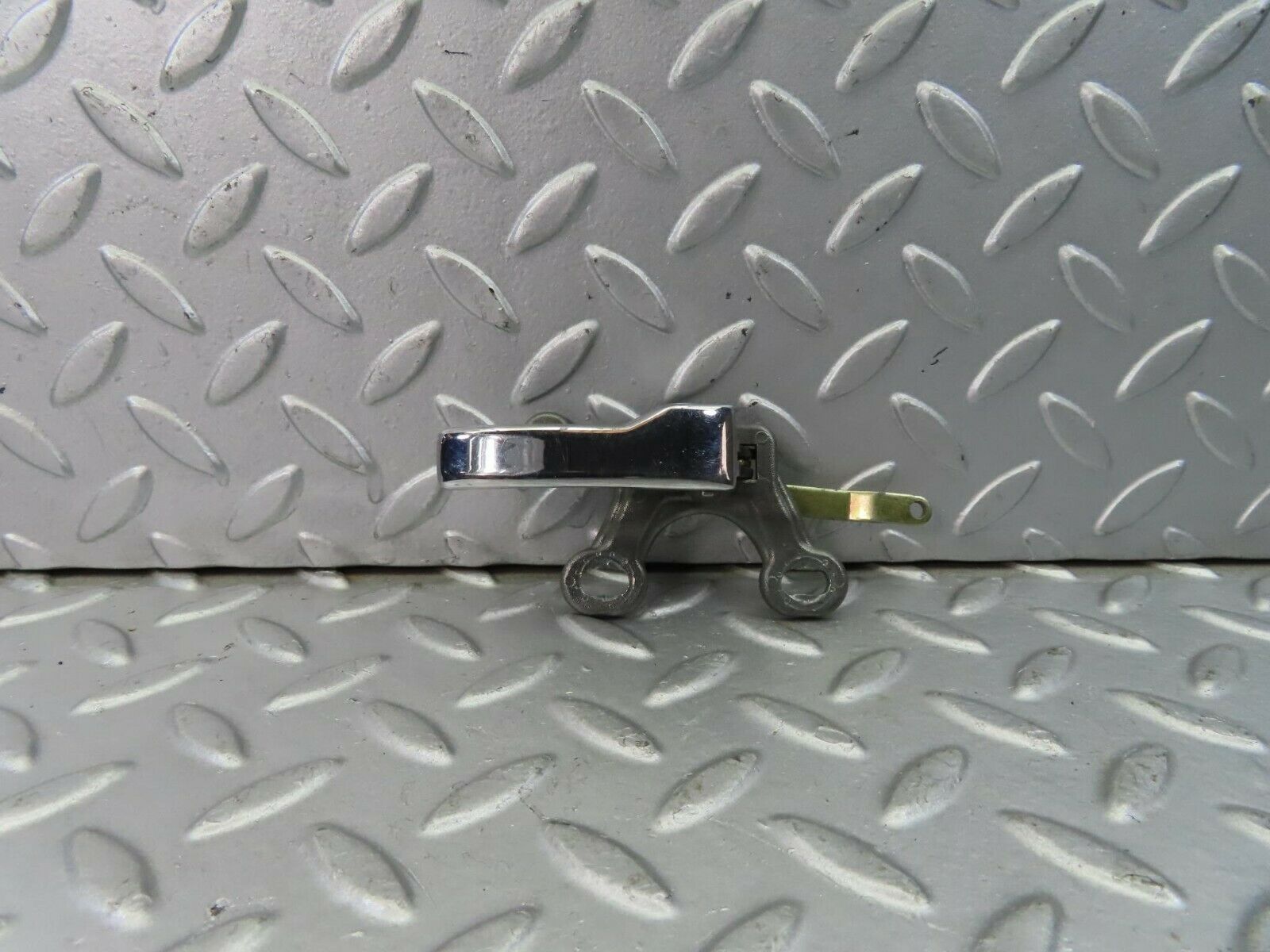 8985 Mercedes-Benz W115 Right Interior Door Handle Chrome