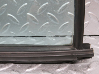 33146 Mercedes-Benz W126 Rear Right Quarter Window Glass 1267350224