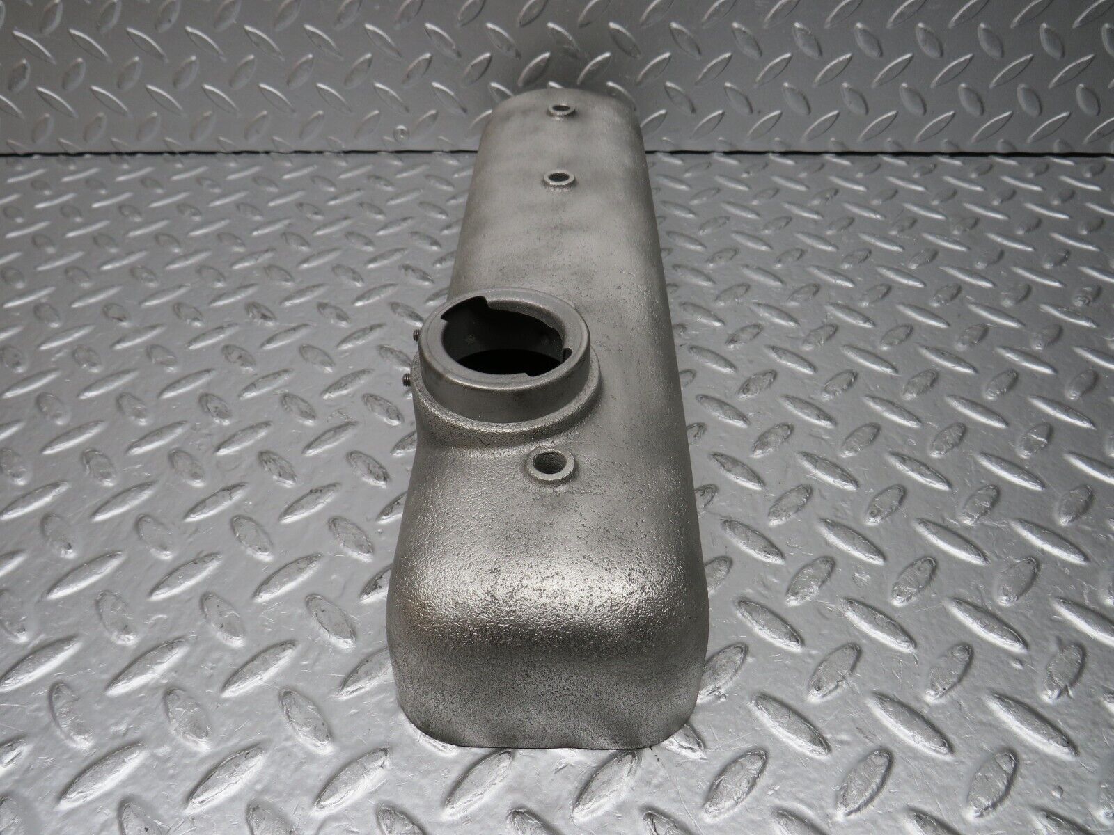 0303 Mercedes-Benz W120 180D Ponton Rocker Cover Valve cover