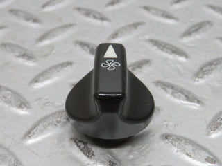 28304 Mercedes-Benz S123 240D Wagon Heater Control Knob Set