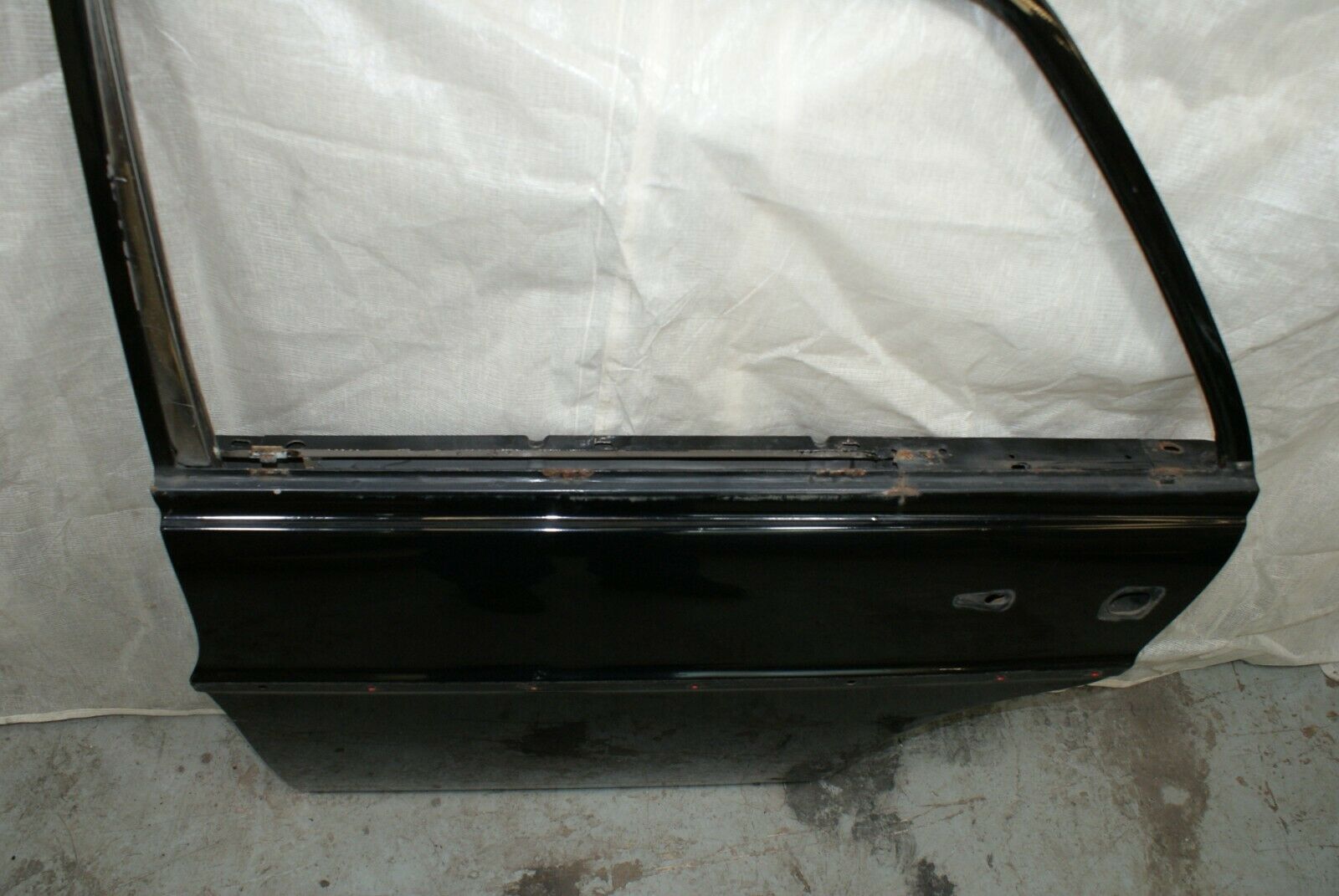 3241 Mercedes-Benz W115 220D Rear Left Door