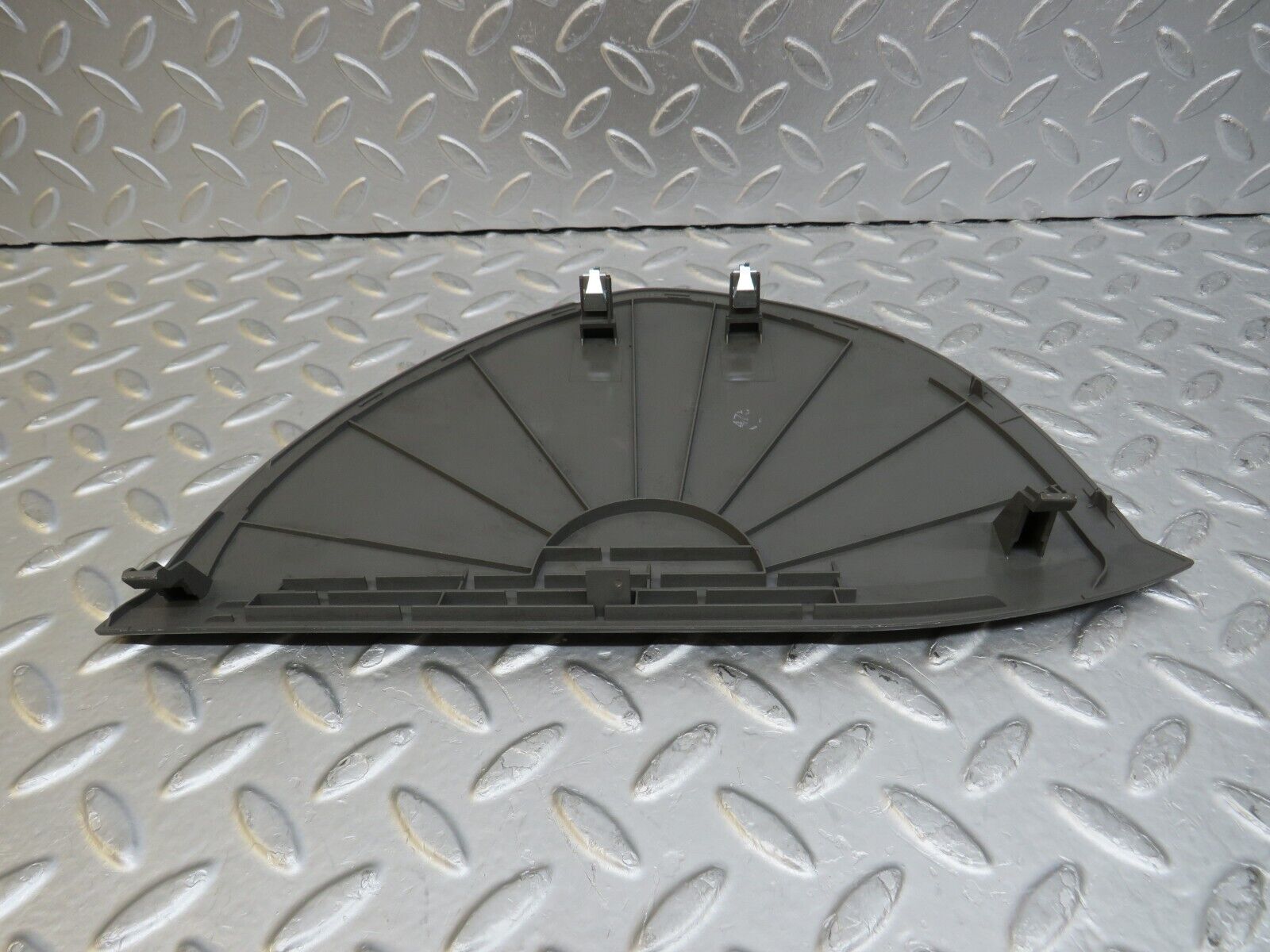 35204 Mercedes-Benz W221 Dashboard Side Cover Panel Pair Grey 2216890108