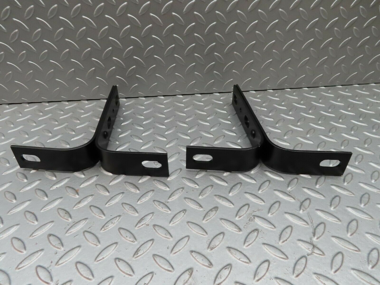 3443 Mercedes-Benz W115 220D Front Bumper Bracket Pair