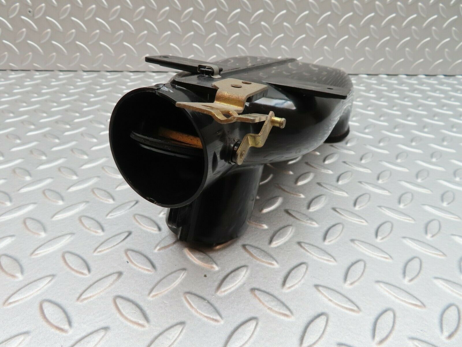 5001 Mercedes-Benz R107 350SL Coupe Heater Air Duct