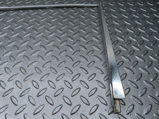 12824 Mercedes-Benz W111 220SE Front Right Door Window Chrome Frame