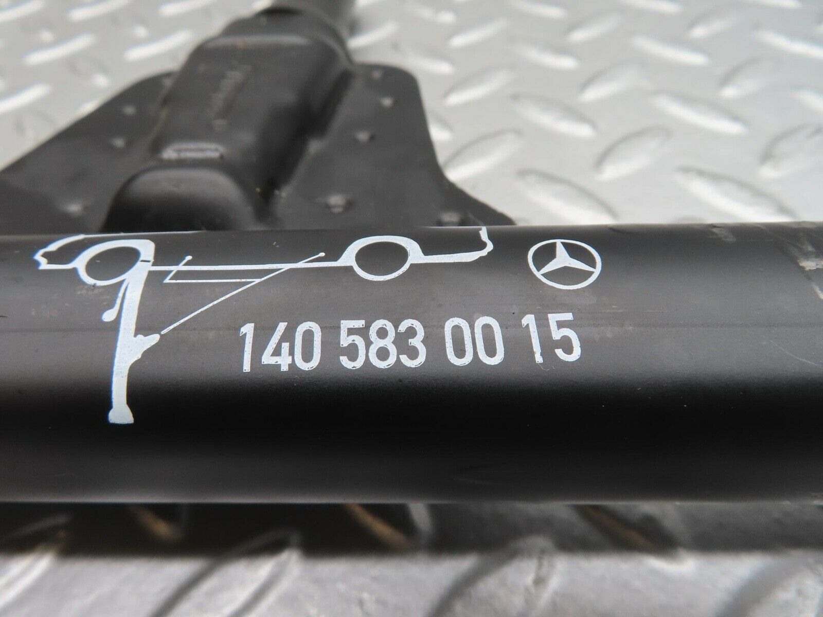 14951 Mercedes-Benz W140 S320 Car jack 1405830015