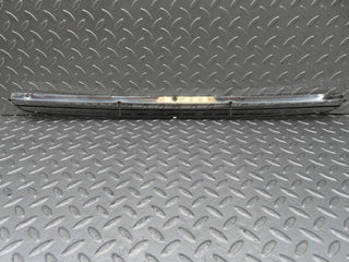 13082 Mercedes-Benz W111 220S Air Intake Chrome Grill