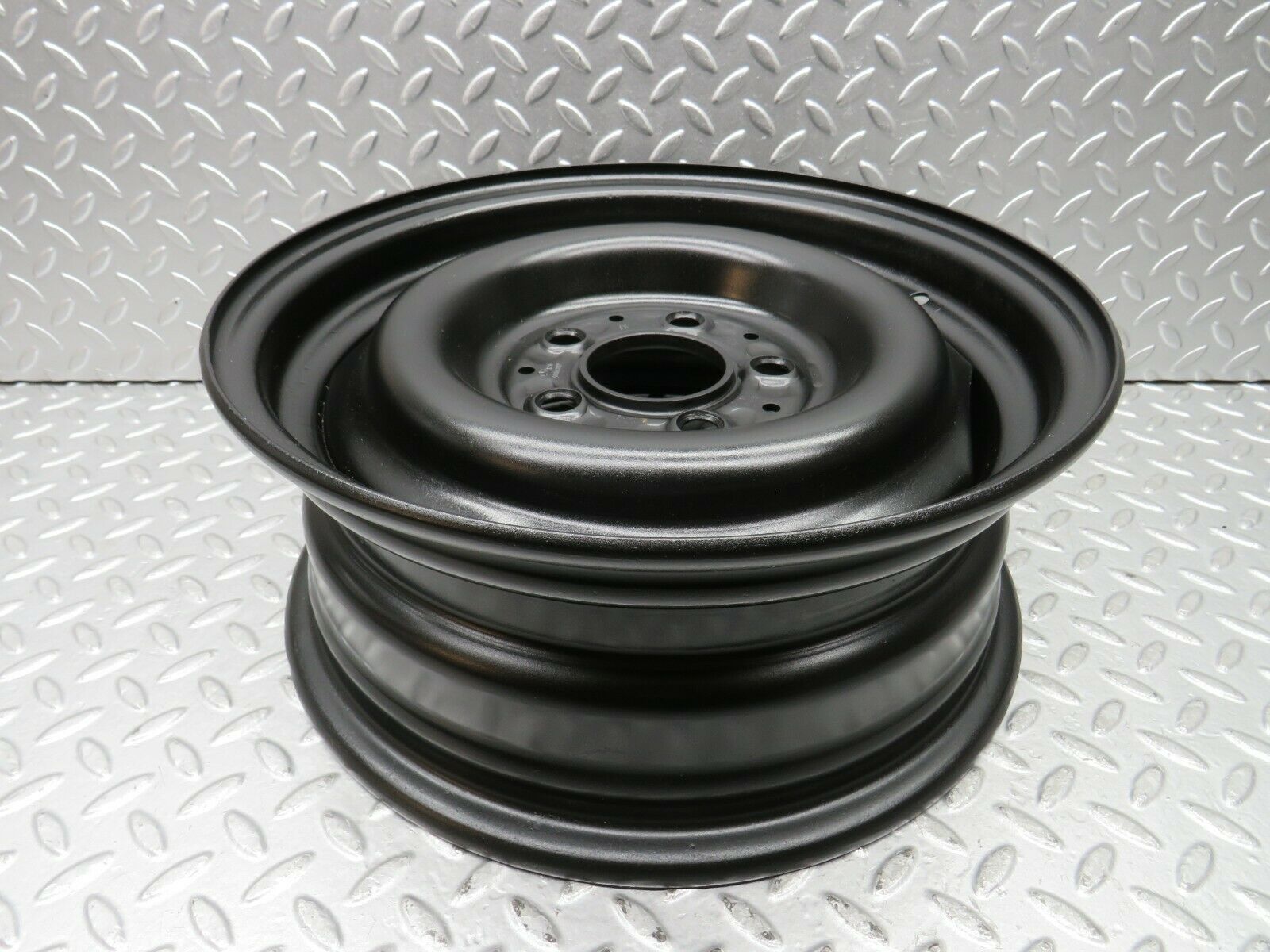 22184 Mercedes-Benz Steel Wheel 5.5Jx14H2 ET30 5x112 1234000302