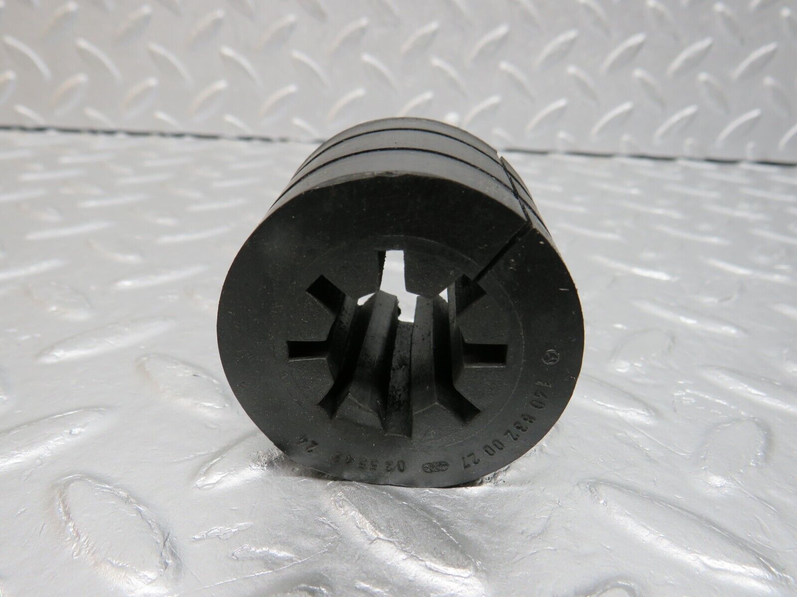 39756 Mercedes-Benz R129 320SL Coupe Air Conditioning Hose Pipe Rubber 1408320027