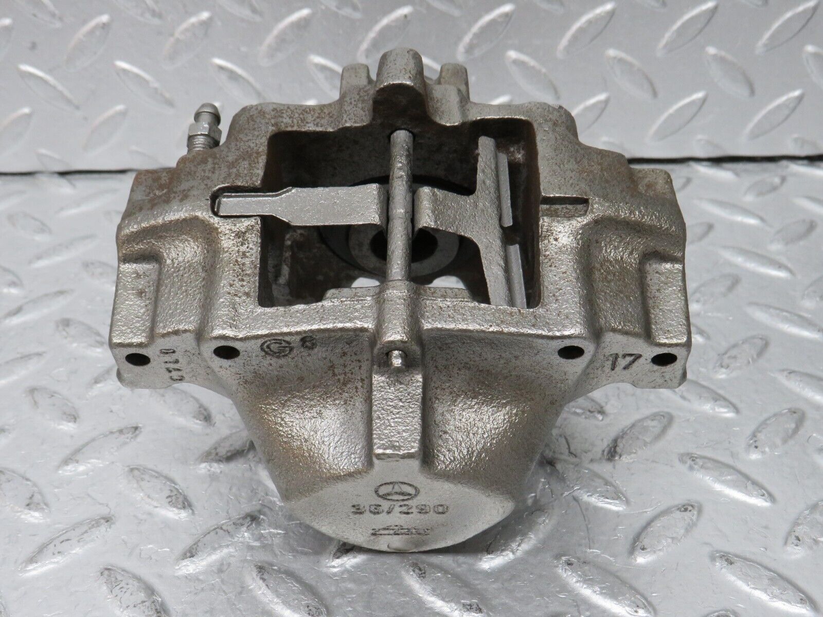35025 Mercedes-Benz W210 320E Rear Left Brake Caliper ATE 36/290