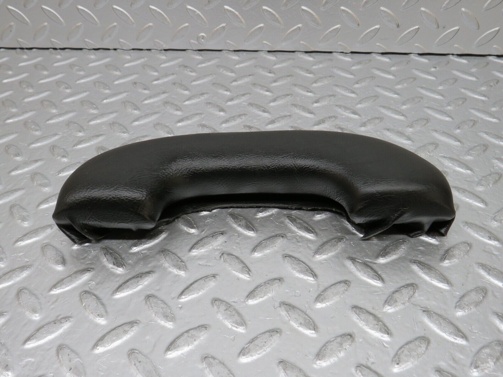 0185 Mercedes-Benz W120 Ponton Arm Rest Top Pad Black