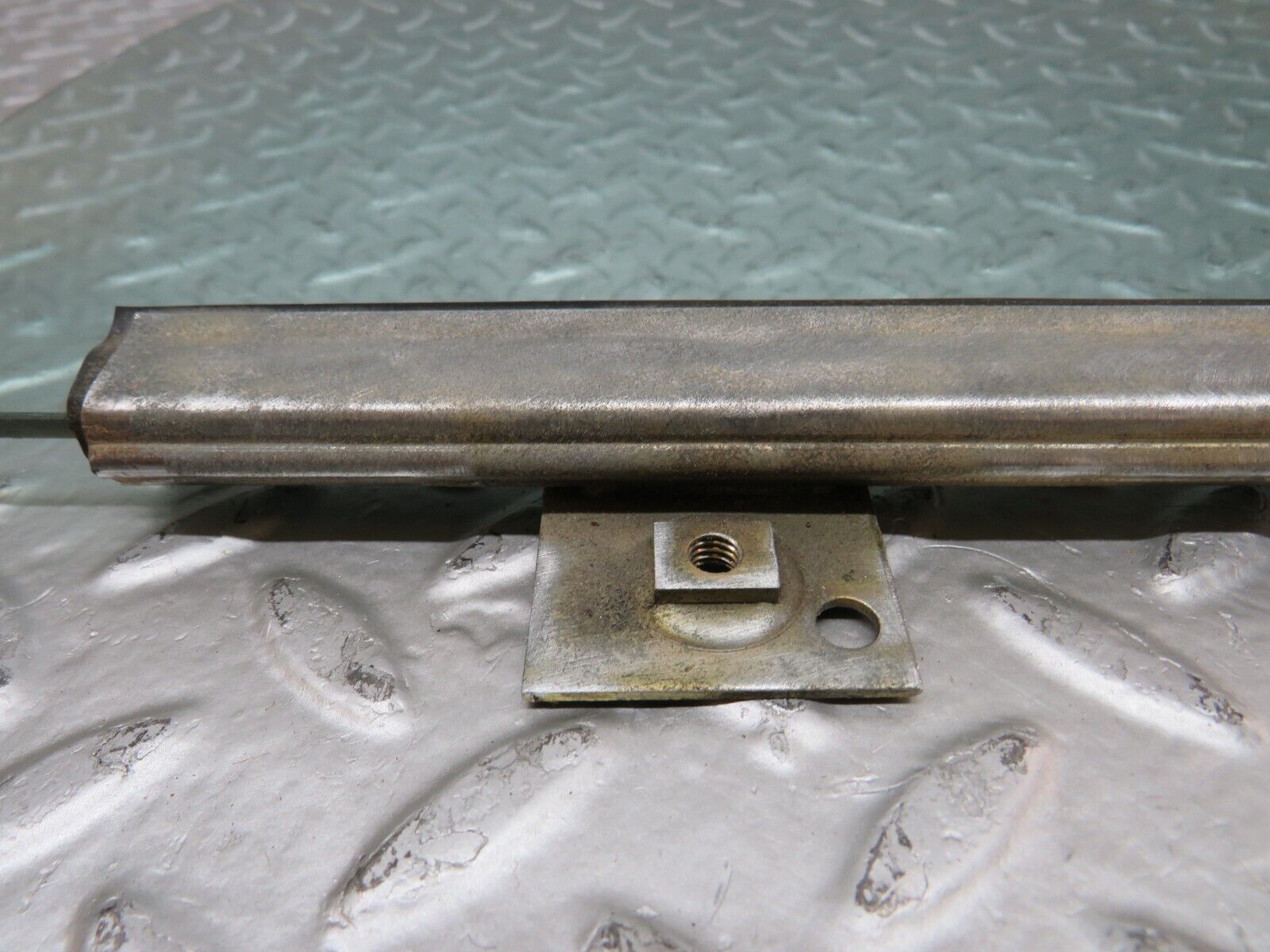 26168 Mercedes-Benz W116 450SE Rear Left Door Window Glass