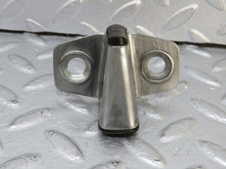 33897 Mercedes-Benz W124 260E Door Lock Latch