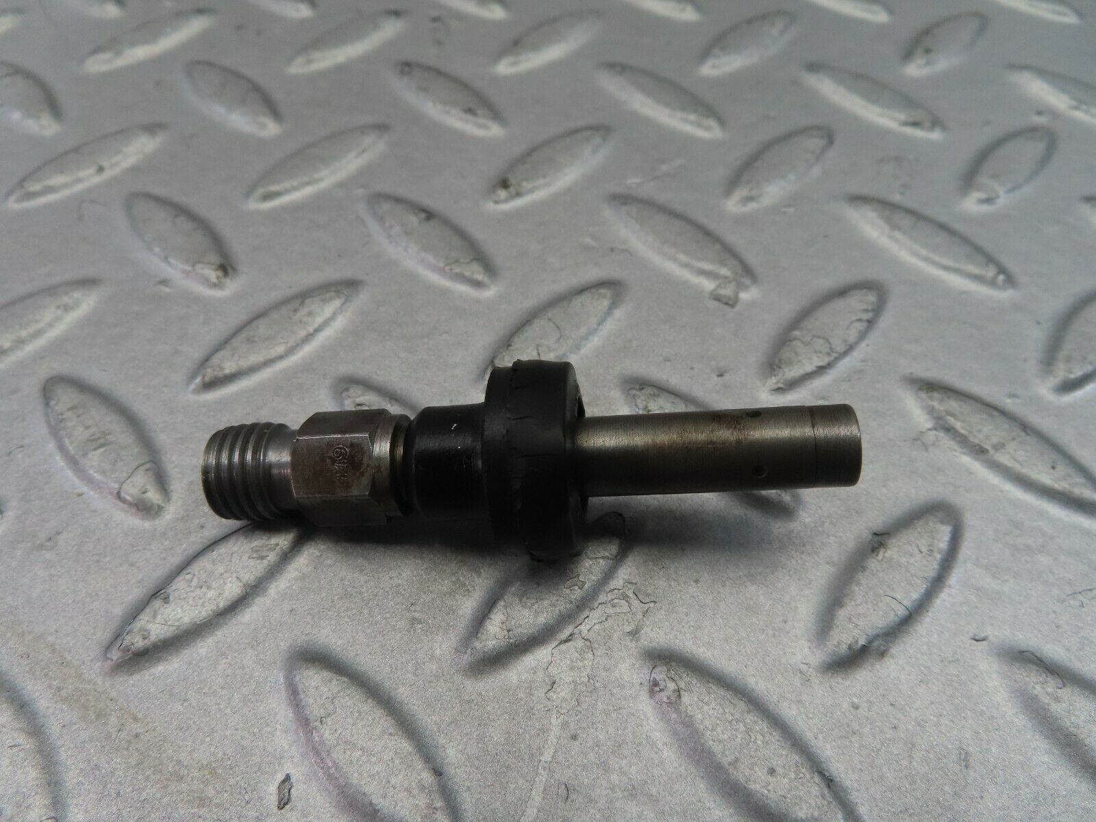 7788 Mercedes-Benz S123 230TE Wagon Fuel Injector Bosch 0437502010