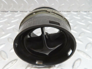 W123 dashboard air vent used OEM