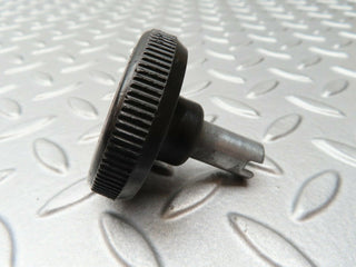 4732 Mercedes-Benz W114 280CE Coupe Quarter Window Opener Handle