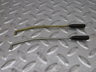 32490 Mercedes-Benz S124 300TE Wagon Front Door Lock Knob Pair