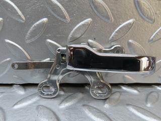 20842 Mercedes-Benz W114 250CE Coupe Left Interior Door Handle 1107660319