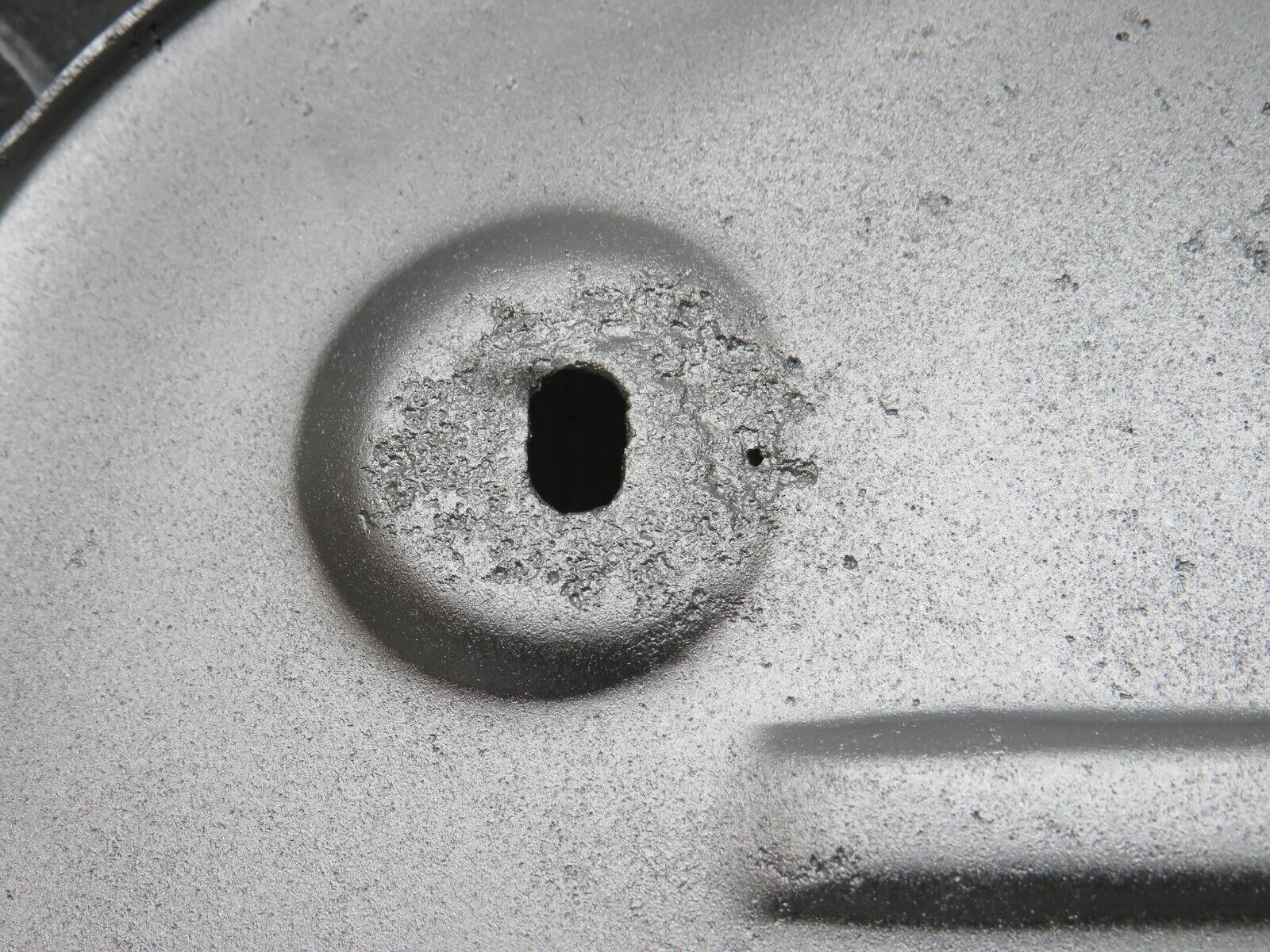 39604 Mercedes-Benz R129 320SL Coupe Exhaust Heat Shield