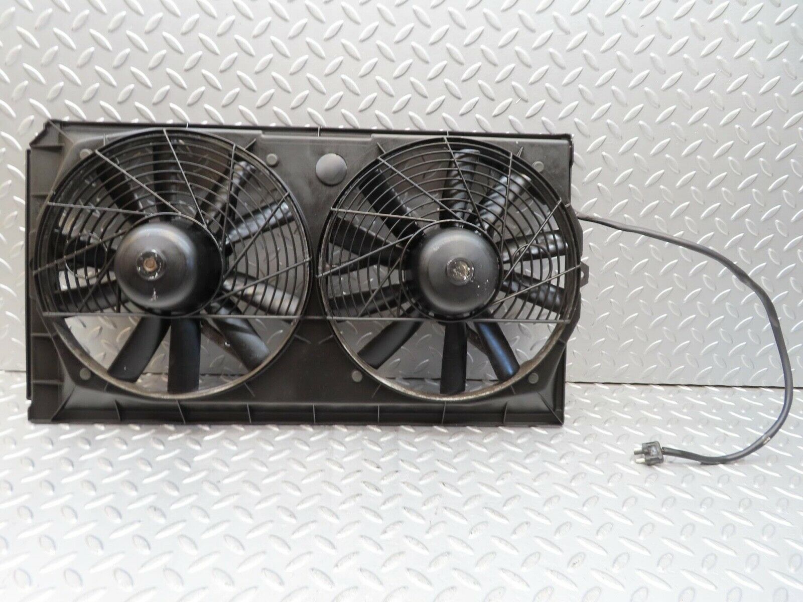 12214 Mercedes-Benz R129 300SL Coupe Radiator Cooling Fan 1295051055