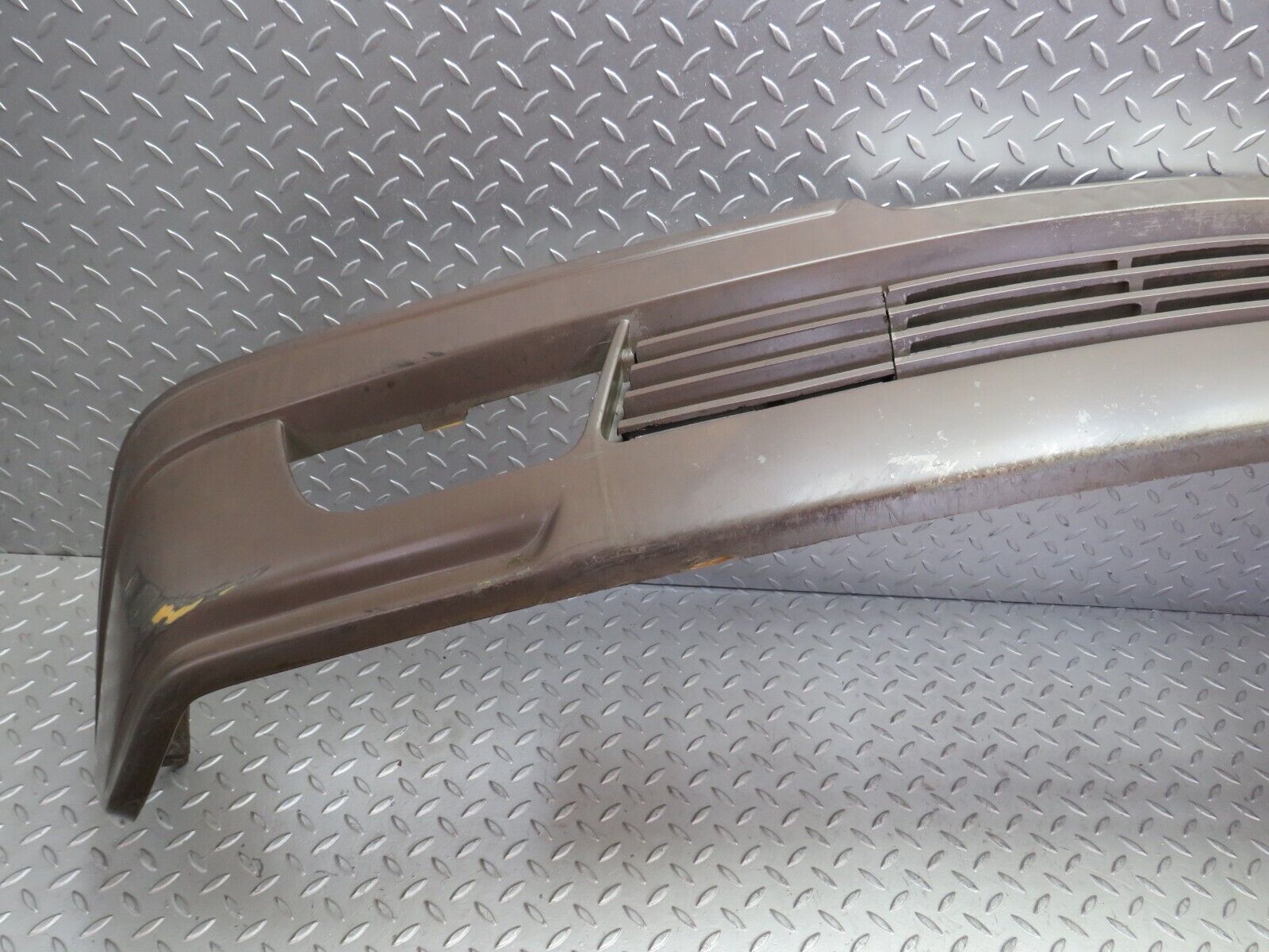 34462 Mercedes-Benz C126 380SEC Coupe Front Bumper 1268850025 1268850126
