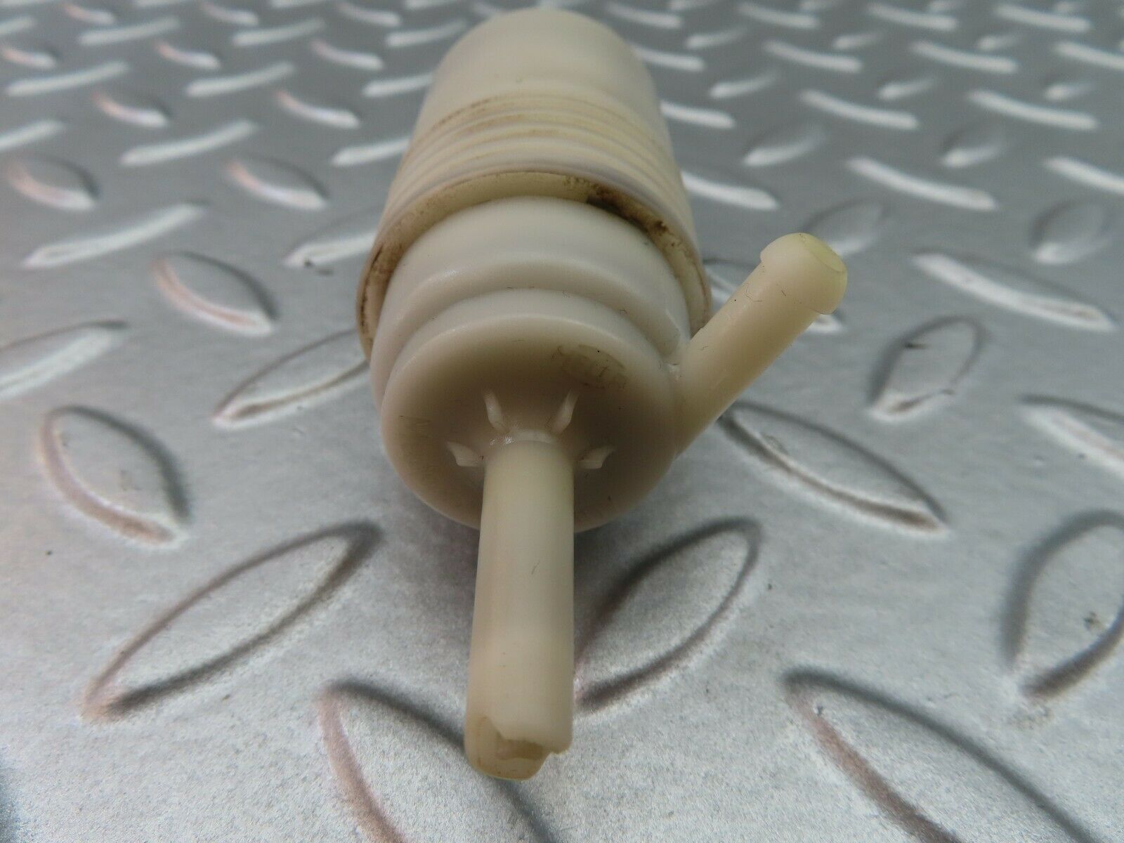 6513 Mercedes-Benz S124 E220 Wagon Windscreen Washer Pump 1248690421