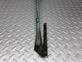 40792 Mercedes-Benz W123 300D Front Right Seat Sliding Adjust Handle