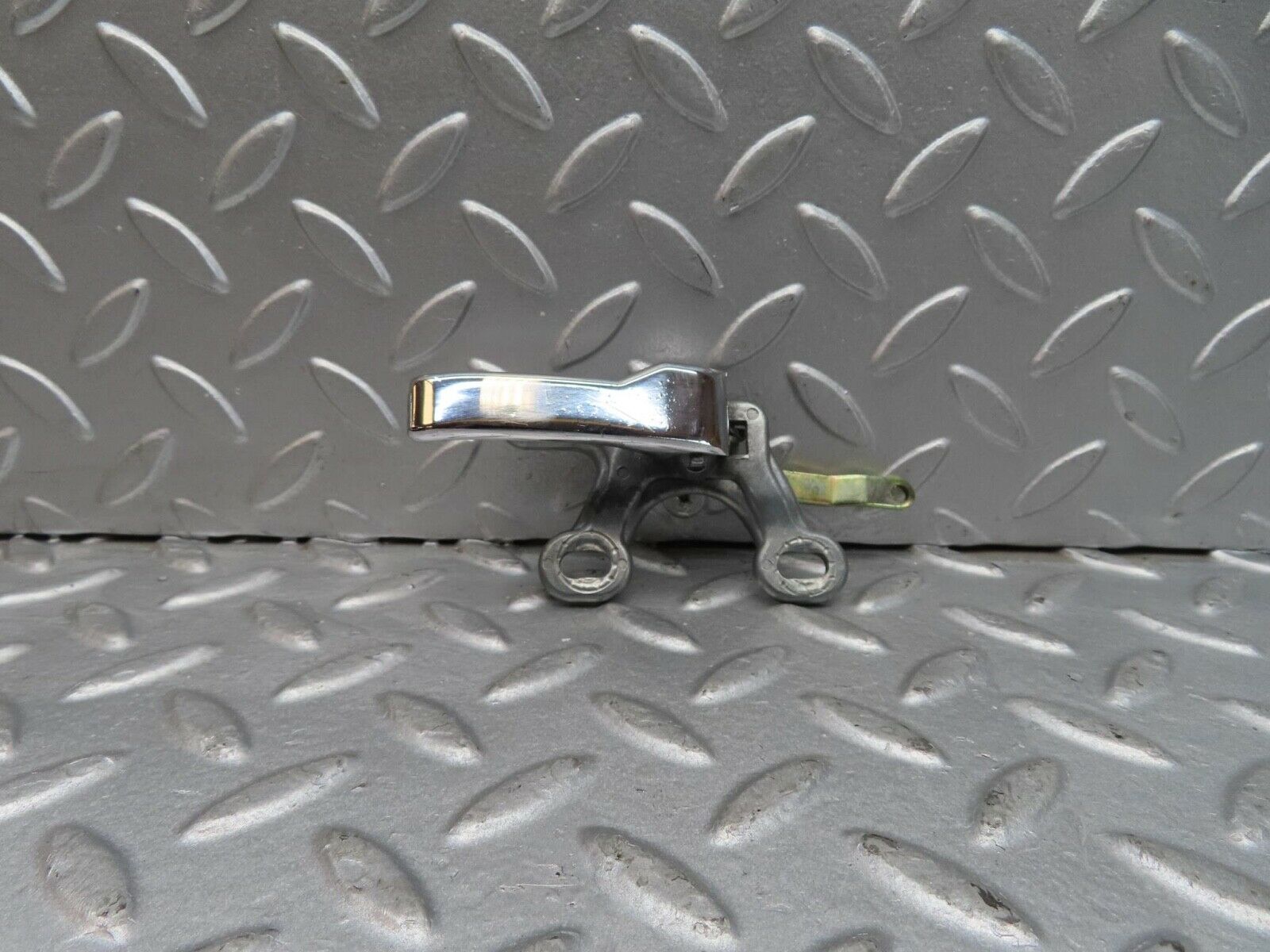 12334 Mercedes-Benz W108 280SE 3.5 Right Interior Door Handle 1107660419