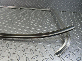 10848 Mercedes-Benz C123 280CE Coupe Rear Windscreen Chrome Frame