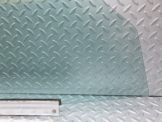 41409 Mercedes-Benz W124 200E Front Right Door Window Glass