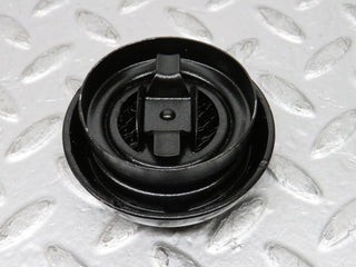 0266 Mercedes-Benz W120 Ponton Oil Filler Cap MANN