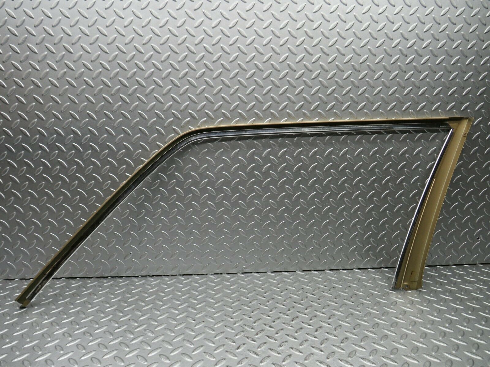 22215 Mercedes-Benz S123 280TE Wagon Window Frame Rear Left